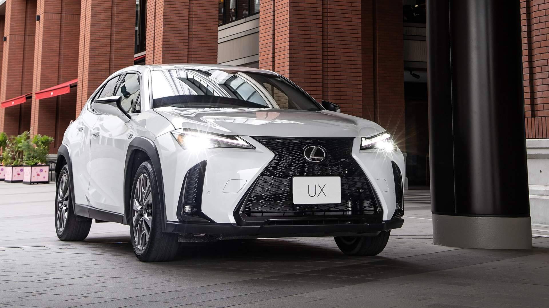 Lexus UX 300h en Madrid; el crossover híbrido pensado para la ciudad