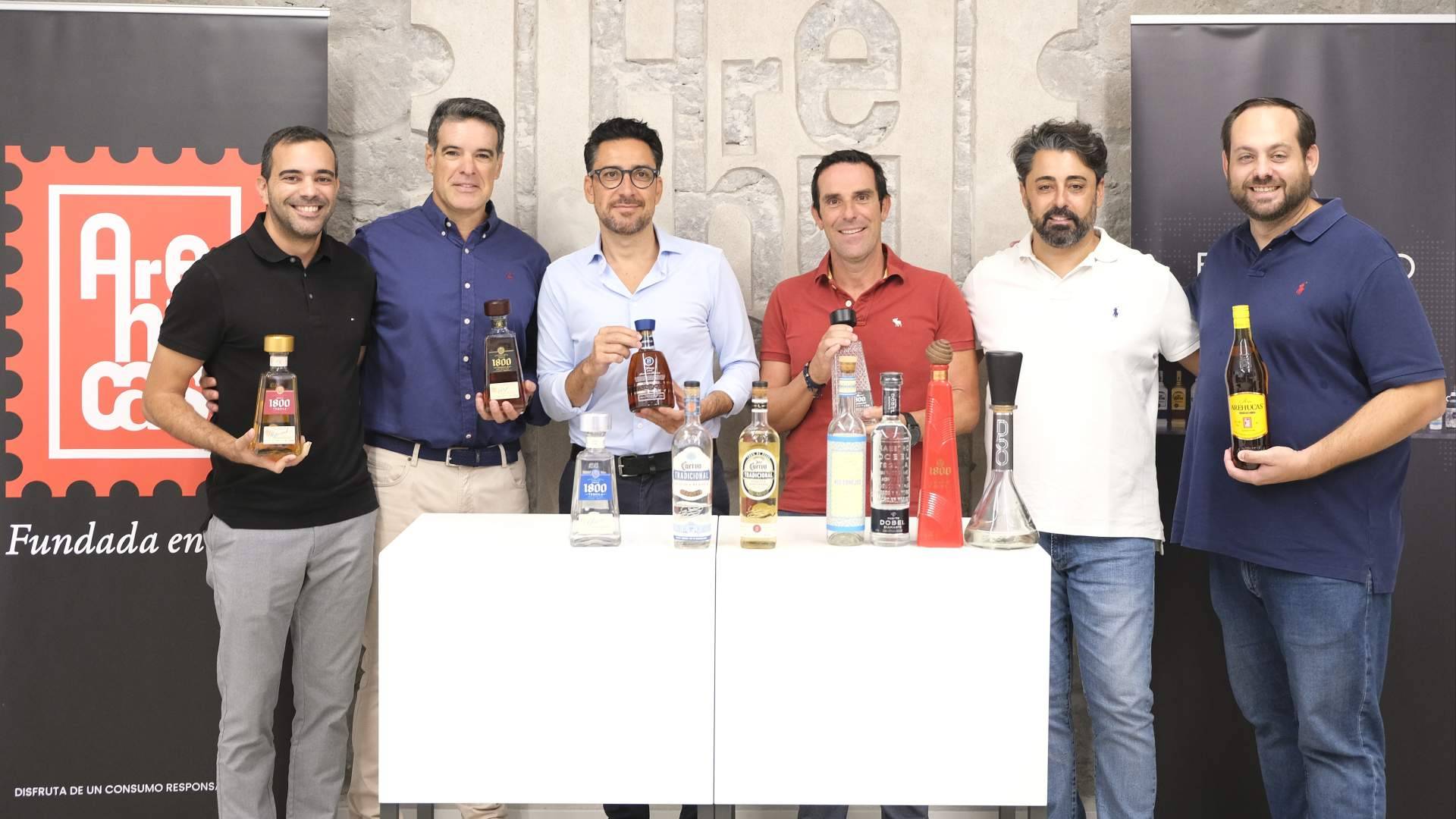 Grupo Arehucas y Próximo Spain alcanzan un acuerdo de distribución para las Islas Canarias