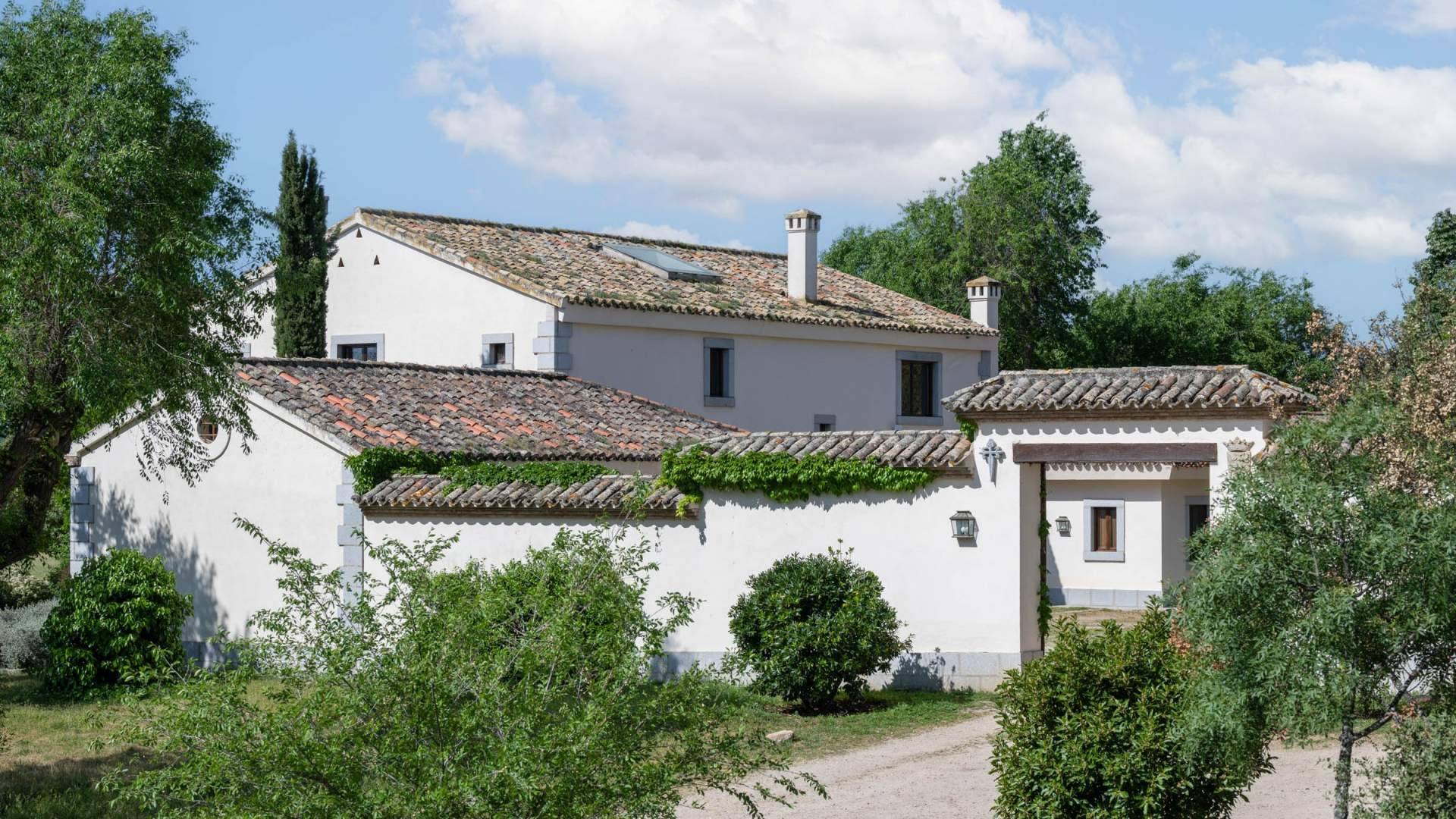 Tilo de Gamonales; finca para rodajes y producciones audiovisuales en Madrid