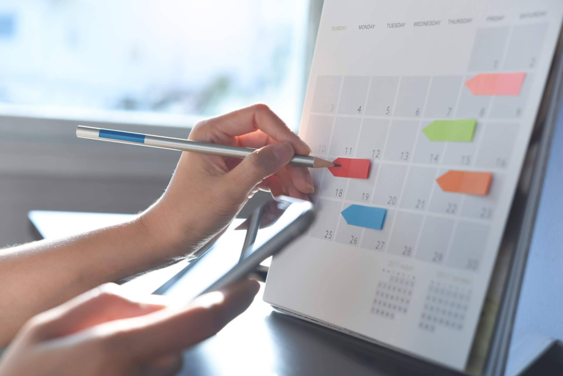 ¿Deben fichar todos los trabajadores? Las claves del registro horario en las empresas