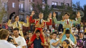 11 orejas, 1 rabo, vuelta al ruedo de un toro y salida a hombros en la Plaza de Toros de Majadahonda con lleno hasta la bandera