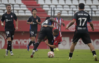 El Rayo Majadahonda «regala» otros 3 puntos a un rival directo como el Algeciras CF en una 2ª parte para olvidar (1-0)
