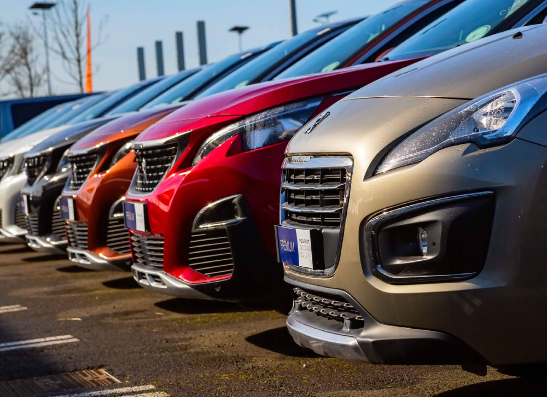 El mercado de segunda mano se diversifica; más marcas, híbridos y eléctricos entre los coches de ocasión