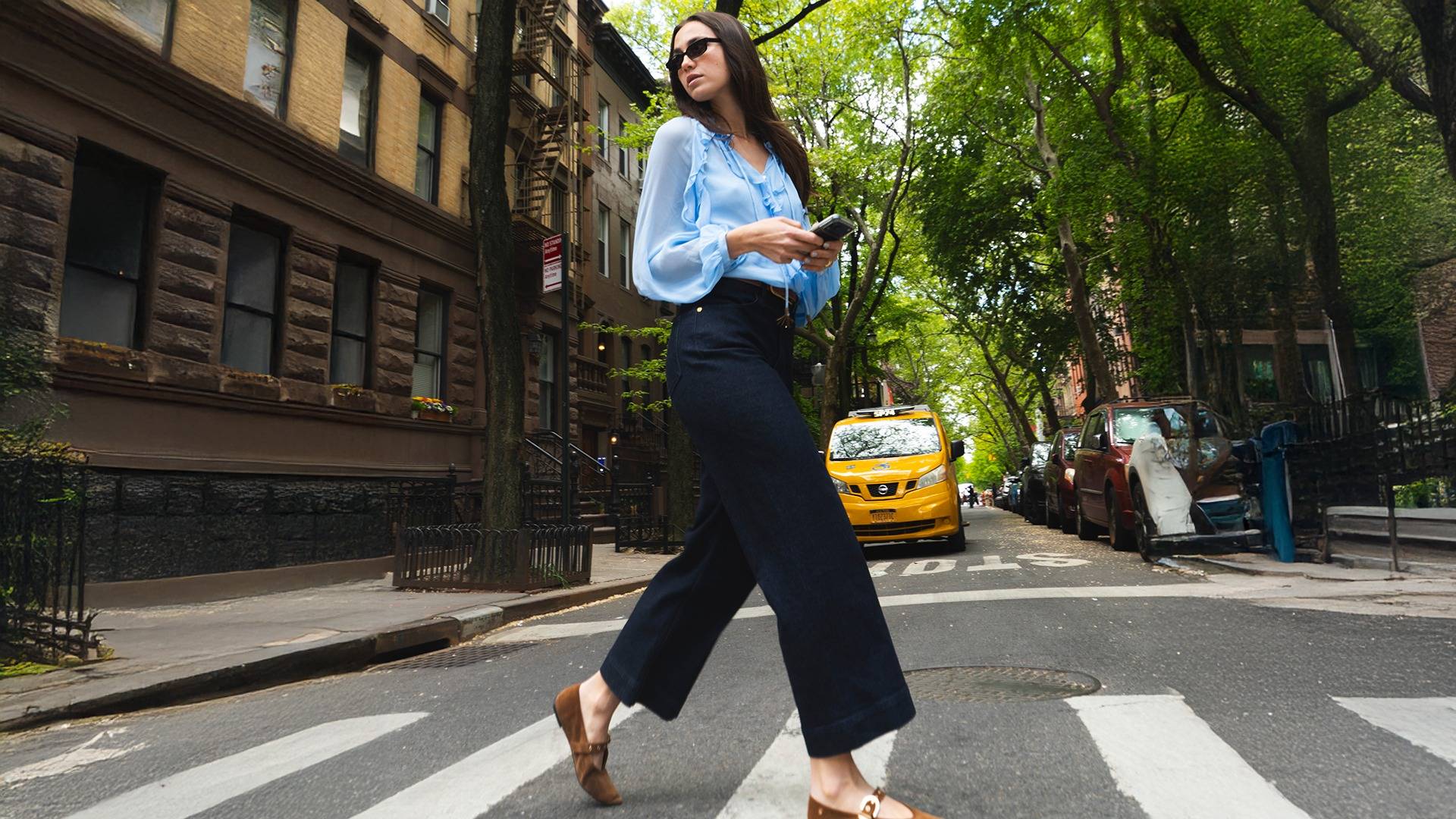 El vaquero barrel gana protagonismo esta temporada, ahora en Salsa Jeans