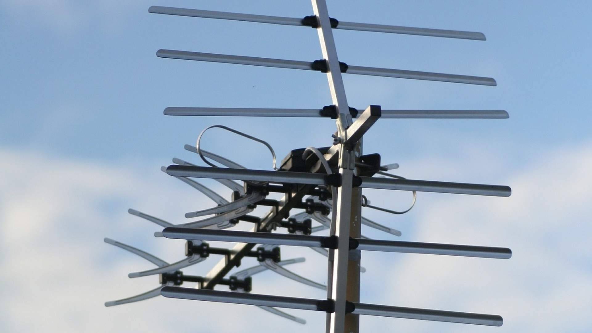 Antenistas Valencia refuerza sus servicios de instalación y reparación de antenas TDT y parabólicas